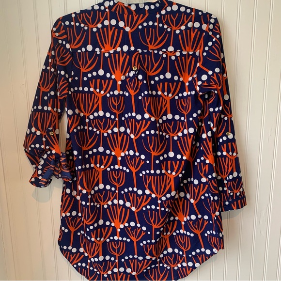 Buckhead Betties (S) V-Neck 3/4 button down neckline; long sleeve or 3/4 length - Picture 8 of 8